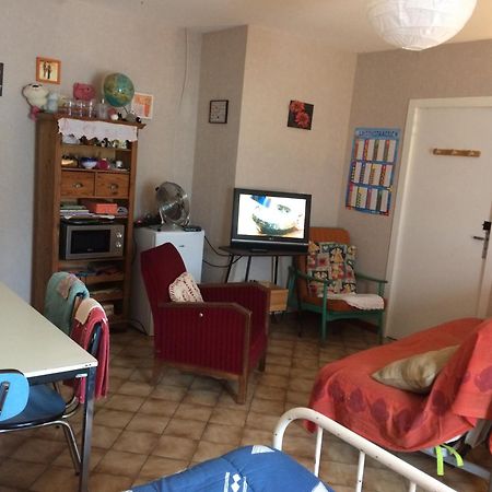 Bed and Breakfast Auberge La Romaine Maizieres  Экстерьер фото