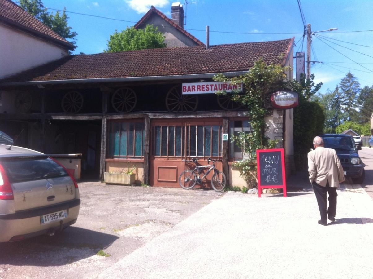 Bed and Breakfast Auberge La Romaine Maizieres  Экстерьер фото